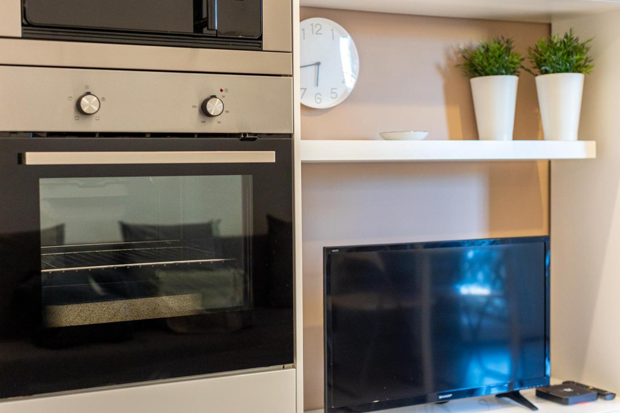 Ottoboni Apartment, 4 Persone, Balcone, Wi-Fi, Stazione Tiburtina โรม ภายนอก รูปภาพ